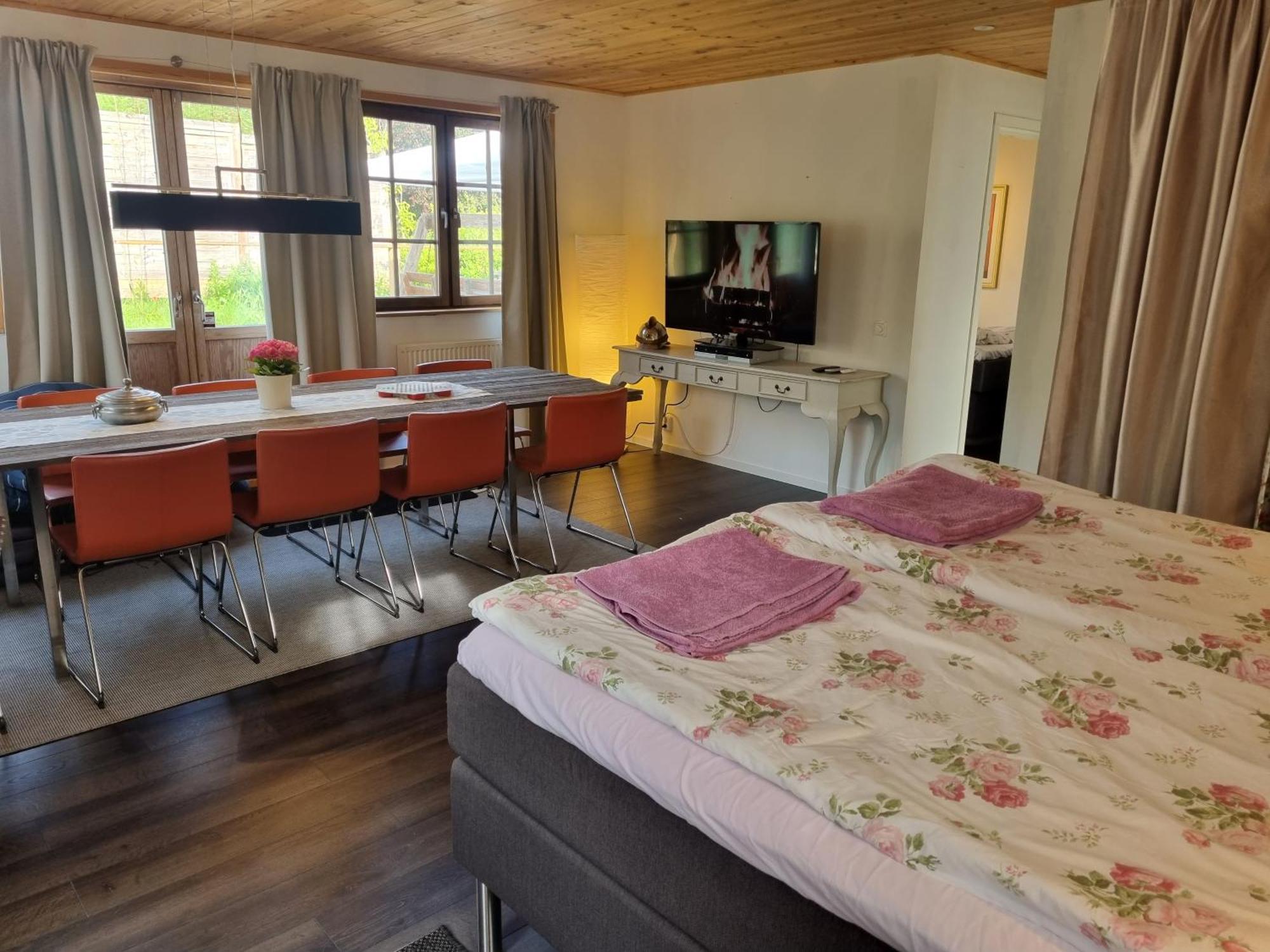 Haby House Villa Skene Екстериор снимка